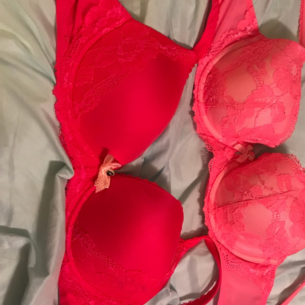 Victoria’s secret bra